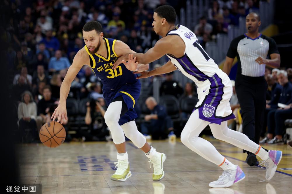 的脚步继续 的脚步继续