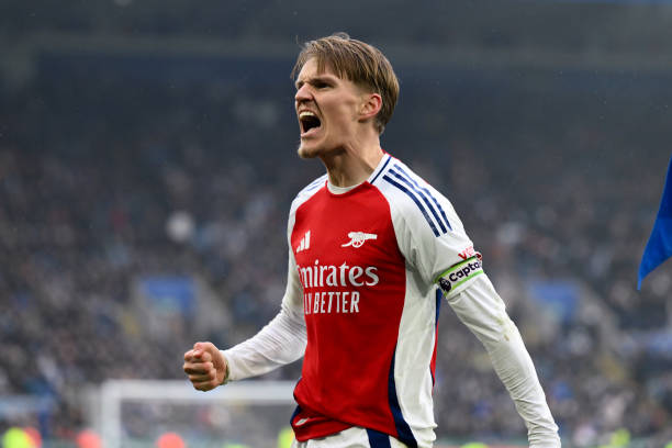 埃斯特旺：内马尔是我的偶像；最大梦想是和巴西队赢得世界杯.