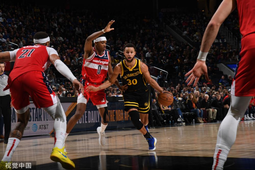 这次转会的 这次转会的