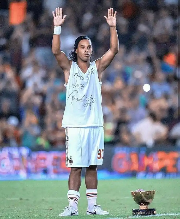 阿隆索一直 阿隆索一直